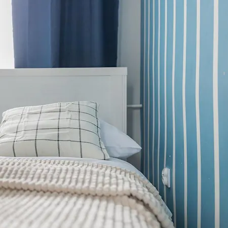 Apartment - Brzezno Budzetowy Komfort Blisko Plazy Danzig