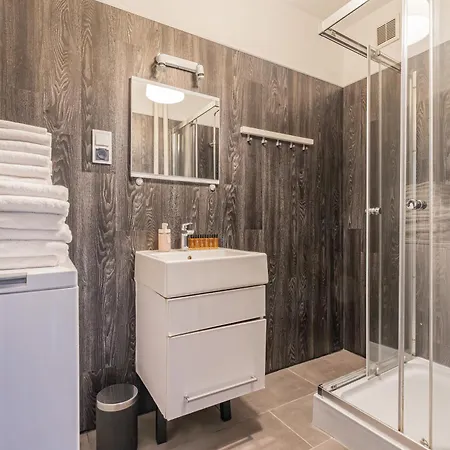 Apartment - Brzezno Budzetowy Komfort Blisko Plazy Danzig