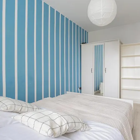 Apartment - Brzezno Budzetowy Komfort Blisko Plazy Danzig