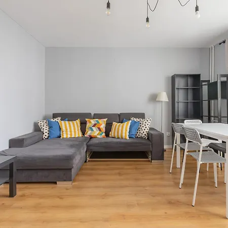 - Brzezno Budzetowy Komfort Blisko Plazy *