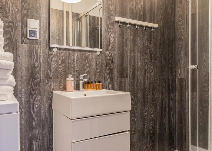 - Brzezno Budzetowy Komfort Blisko Plazy Διαμέρισμα *