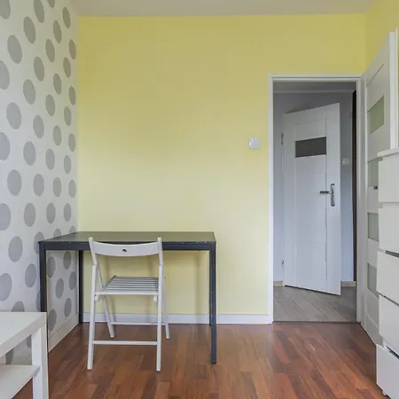 - Brzezno Budzetowy Komfort Blisko Plazy グダニスク