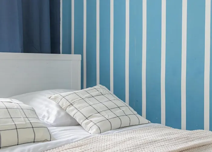 - Brzezno Budzetowy Komfort Blisko Plazy *